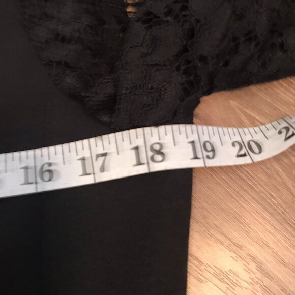 TAHARI Blazer Arthur Sir Levine Black with Lace Sleeves US Size 8 - Picture 8 of 10